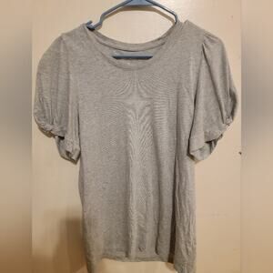 Womens size Medium Grey Banana Republic Short Sleeve Tee